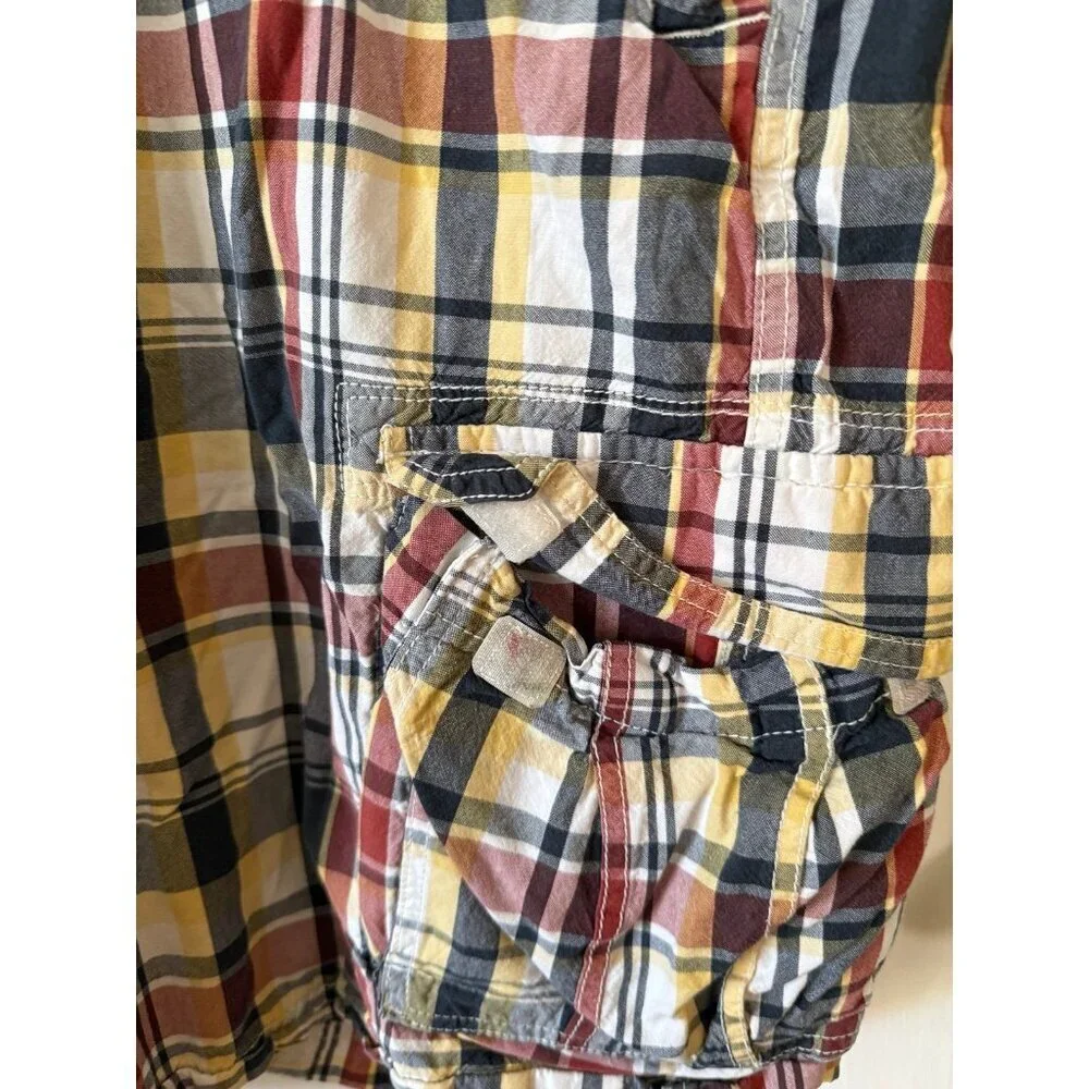 St. John’s Bay men’s size 44 plaid shorts